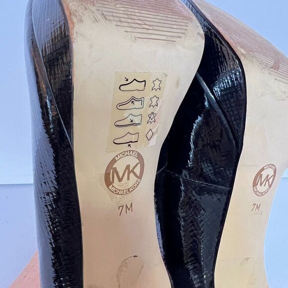 MICHAEL Michael Kors Midnight Blue Patent Platform Pump AG12J - Picture 8 of 8